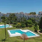 Cozy At Location Apartment Marbella