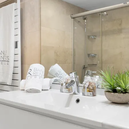 Cozy At Location Апартаменти *